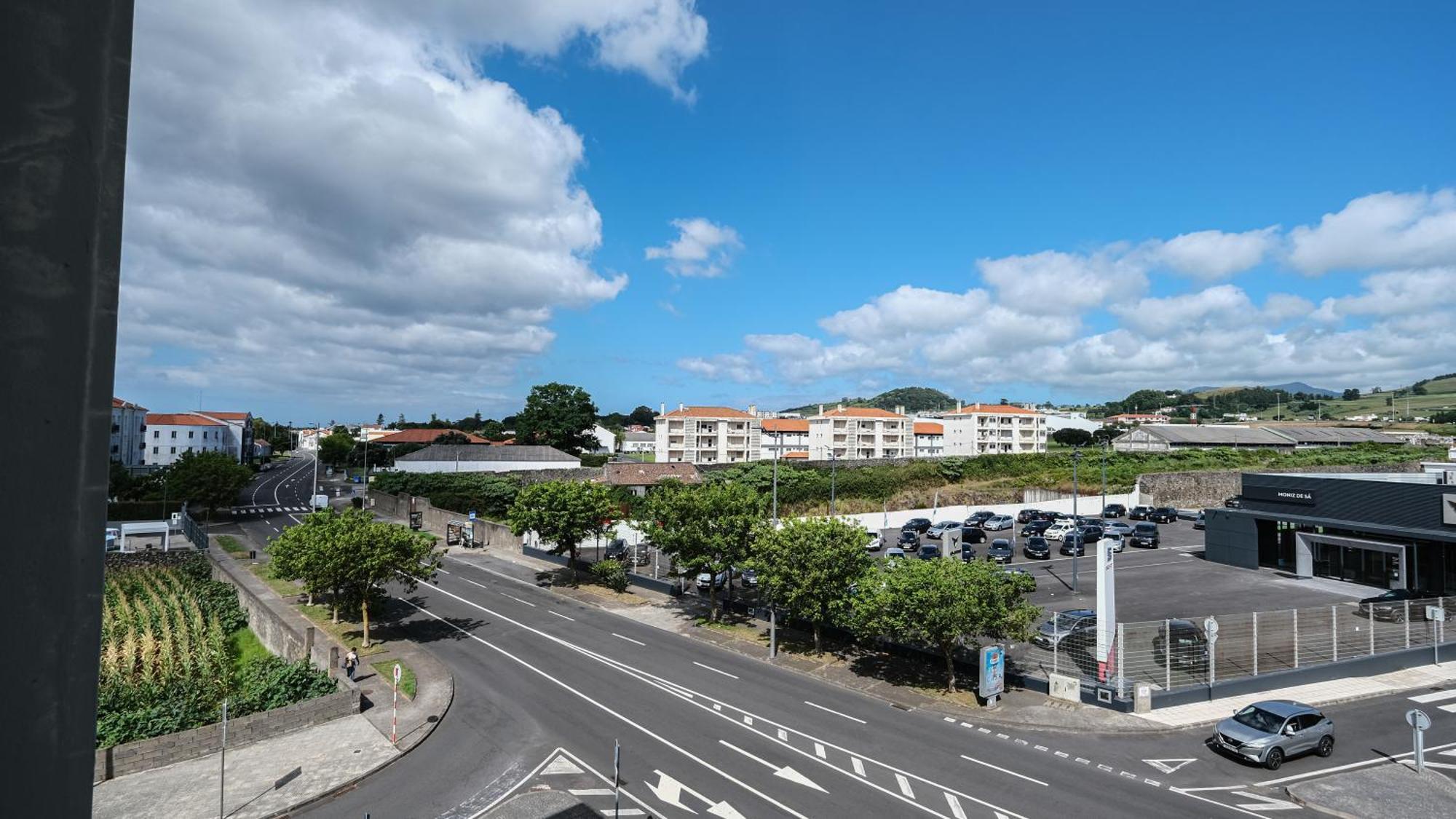 Relax Inn Apartment Πόντα Ντελγκάντα Εξωτερικό φωτογραφία