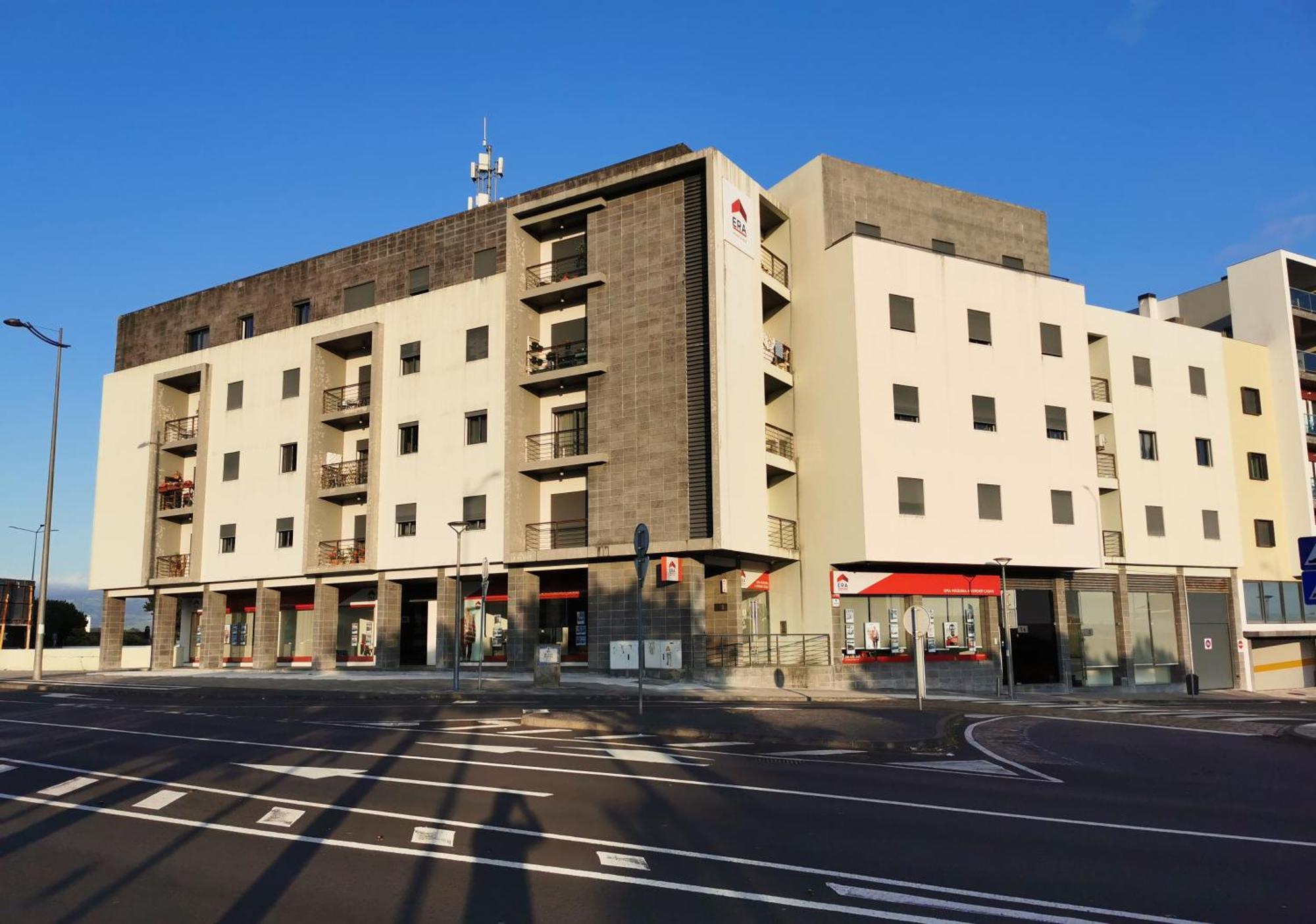 Relax Inn Apartment Πόντα Ντελγκάντα Εξωτερικό φωτογραφία